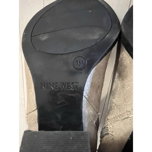 Nine West Neva2 Ankle Boot Gray/Taupe Suede 3”Heel Size 7M Double Zippers - Picture 10 of 11